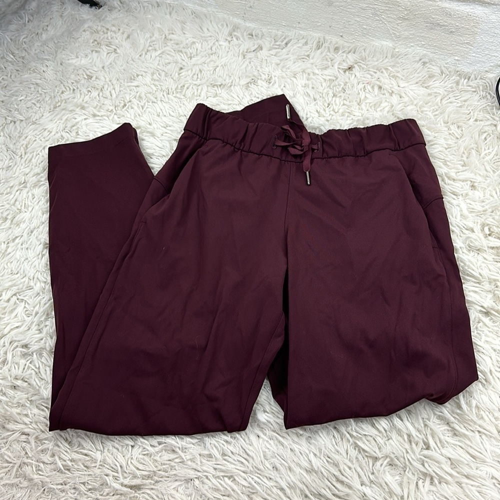 Lululemon On the Fly 7/8 Pant